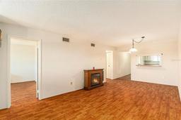 Picture of 801 83Rd Avenue N Unit 511, St Petersburg, FL 33702