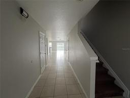 Picture of 572 Cresting Oak Circle Unit 19, Orlando, FL 32824
