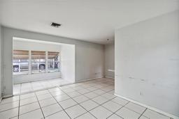 Picture of 2901 Dr Martin Luther King Jr Street S, St Petersburg, FL 33705