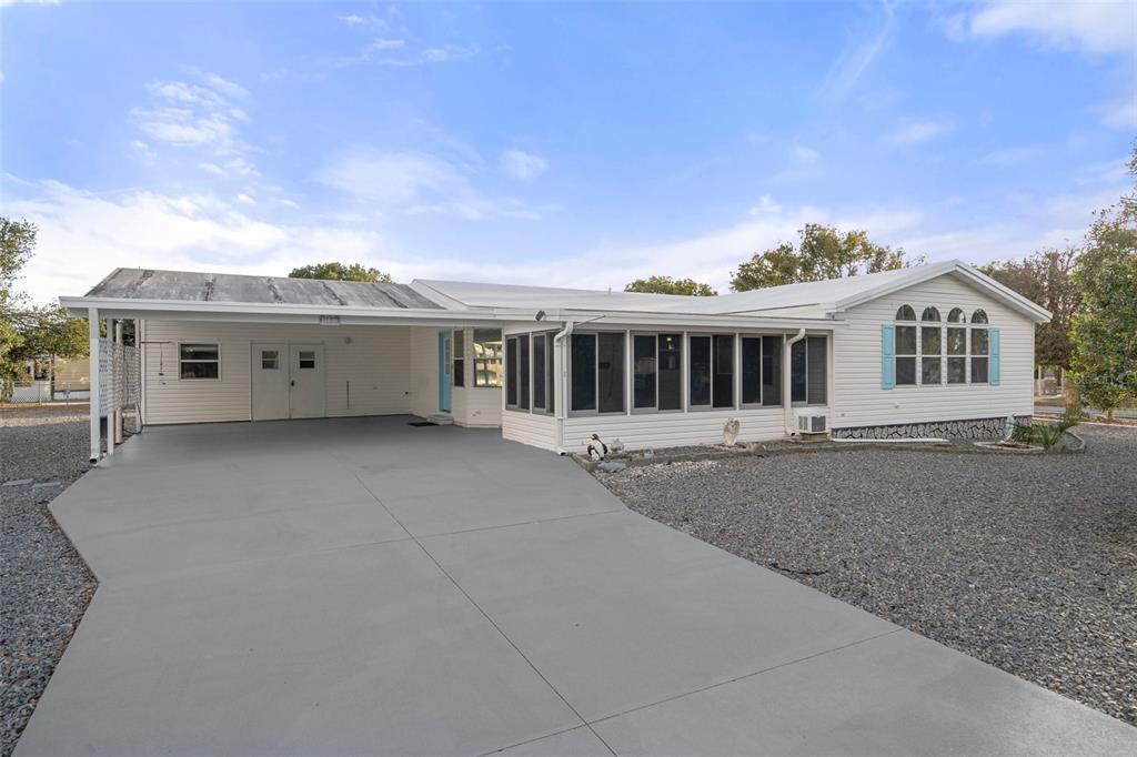 Picture of 14230 Montclair Drive, Brooksville, FL 34613