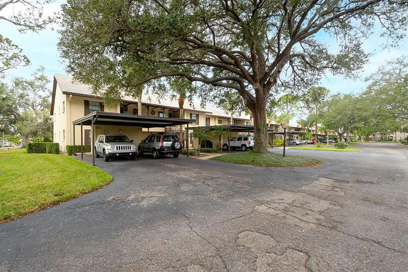 Picture of 380 Three Lakes Lane Unit L, Venice FL 34285