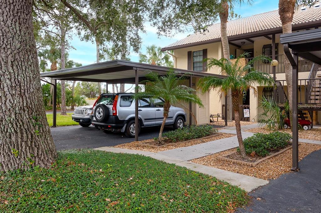Picture of 380 Three Lakes Lane Unit L, Venice, FL 34285