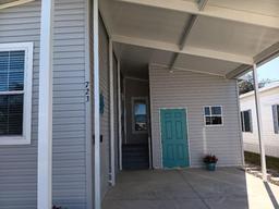 Picture of 723 S Green Circle, Venice, FL 34285