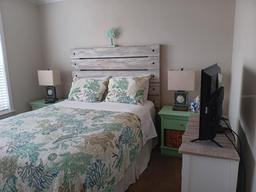 Picture of 723 S Green Circle, Venice, FL 34285