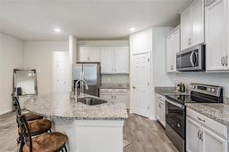 Picture of 2919 Grand Kemerton Place, Tampa, FL 33618