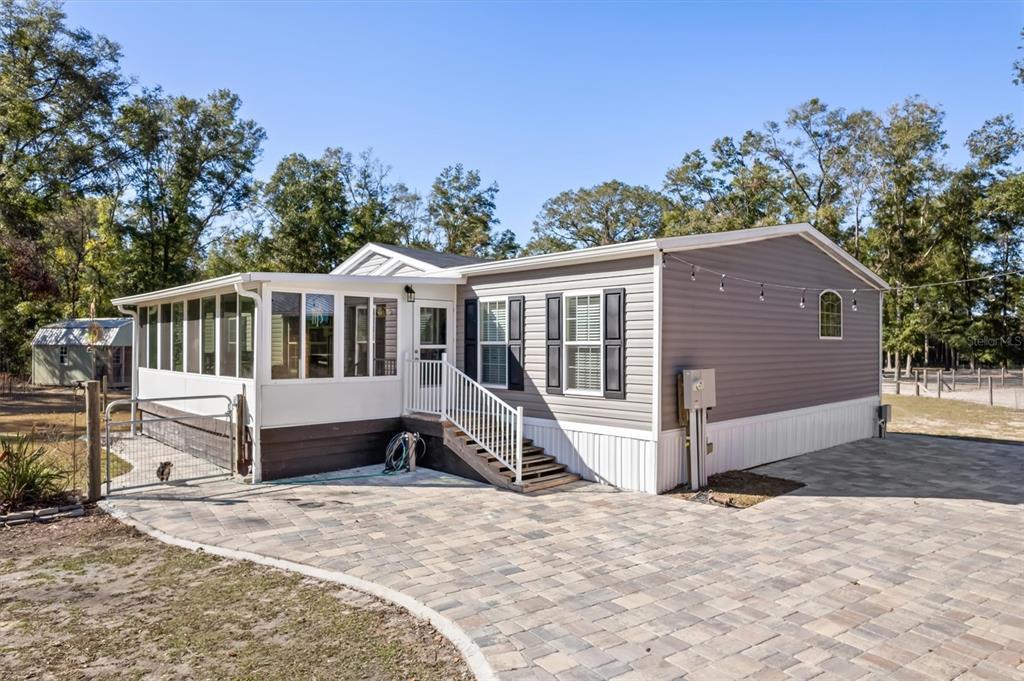Picture of 3149 NE 78Th Terrace, High Springs, FL 32643