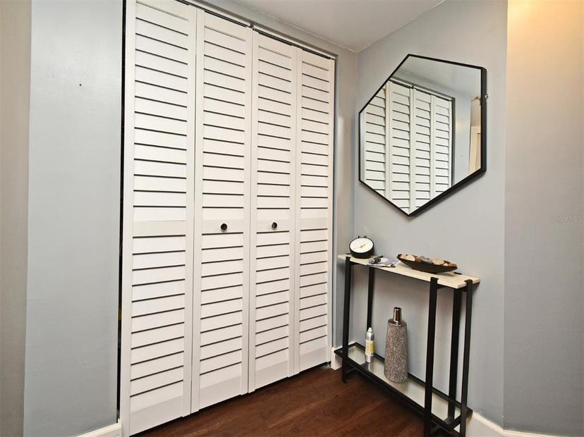 Picture of 400 E Colonial Drive Unit 207, Orlando FL 32803
