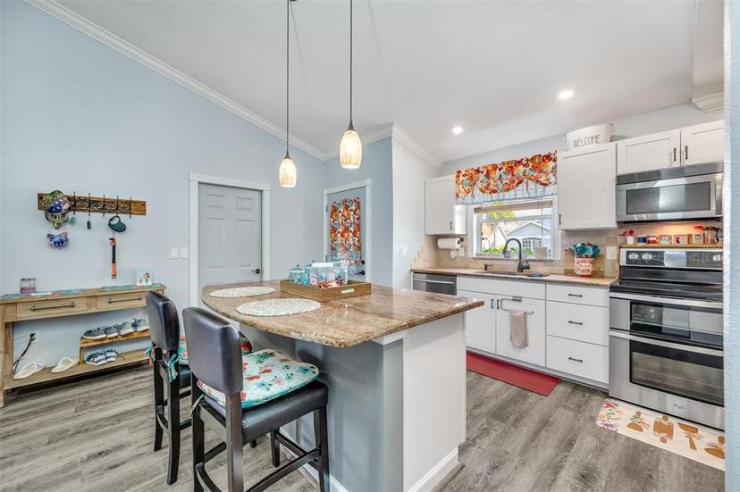Picture of 3204 6Th Avenue W, Palmetto FL 34221