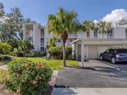 Picture of 437 Cerromar Lane Unit 312, Venice, FL 34293