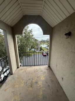 Picture of 4728 Walden Circle Unit 37, Orlando, FL 32811