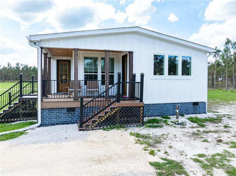 Picture of 16294 State Road 51, Live Oak FL 32060