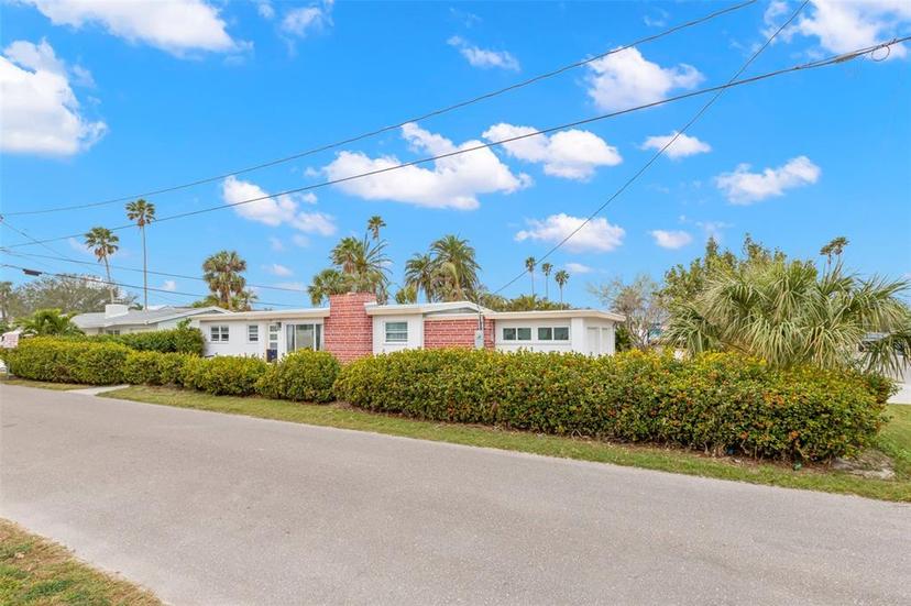Picture of 204 163Rd Avenue, Redington Beach FL 33708