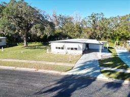 Picture of 29129 Johnston Road Unit 2511, Dade City, FL 33523