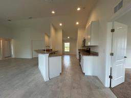 Picture of 416 Central Avenue, Frostproof, FL 33843