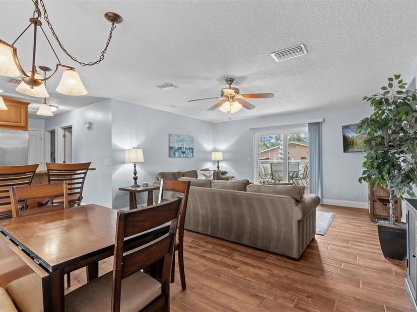 Picture of 709 Mandalay Avenue, Clearwater Beach FL 33767