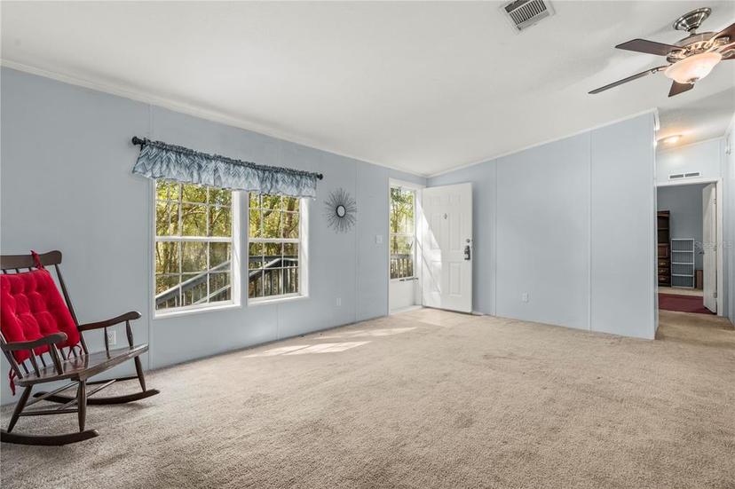Picture of 1129 E La Salle Street, Hernando FL 34442