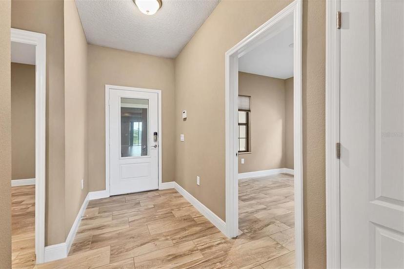 Picture of 11137 Mcdermott Court, Englewood FL 34223