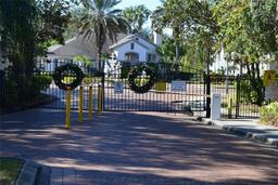 Picture of 4340 S Kirkman Road Unit 905, Orlando, FL 32811
