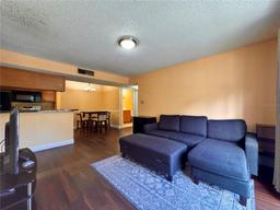 Picture of 803 Lake Haven Square Unit 106, Brandon, FL 33511