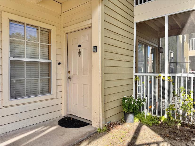 Picture of 803 Lake Haven Square Unit 106, Brandon FL 33511