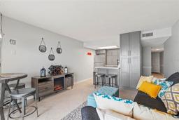 Picture of 2700 Ocean Shore Boulevard Unit 508, Ormond Beach, FL 32176