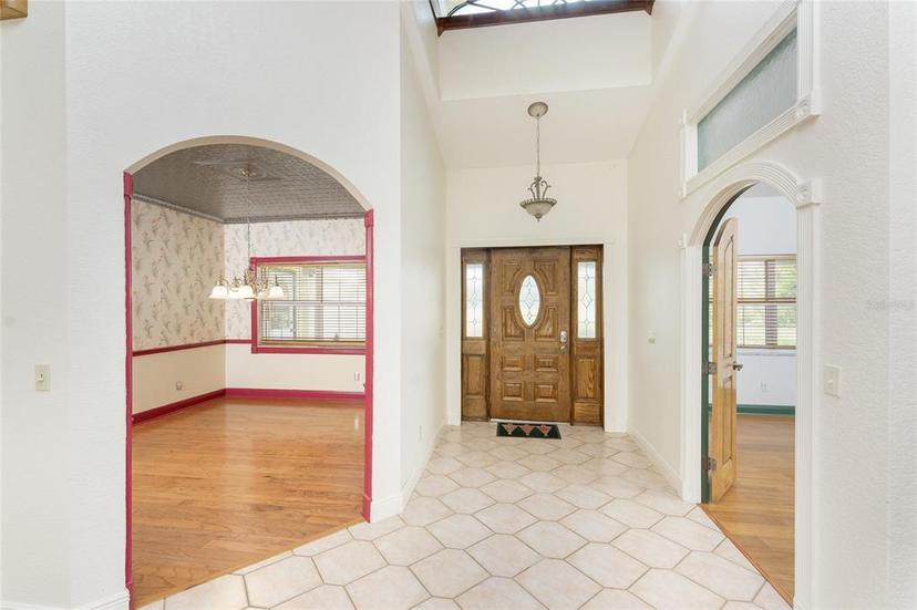 Picture of 1828 Whispering Pines Circle, Englewood FL 34223
