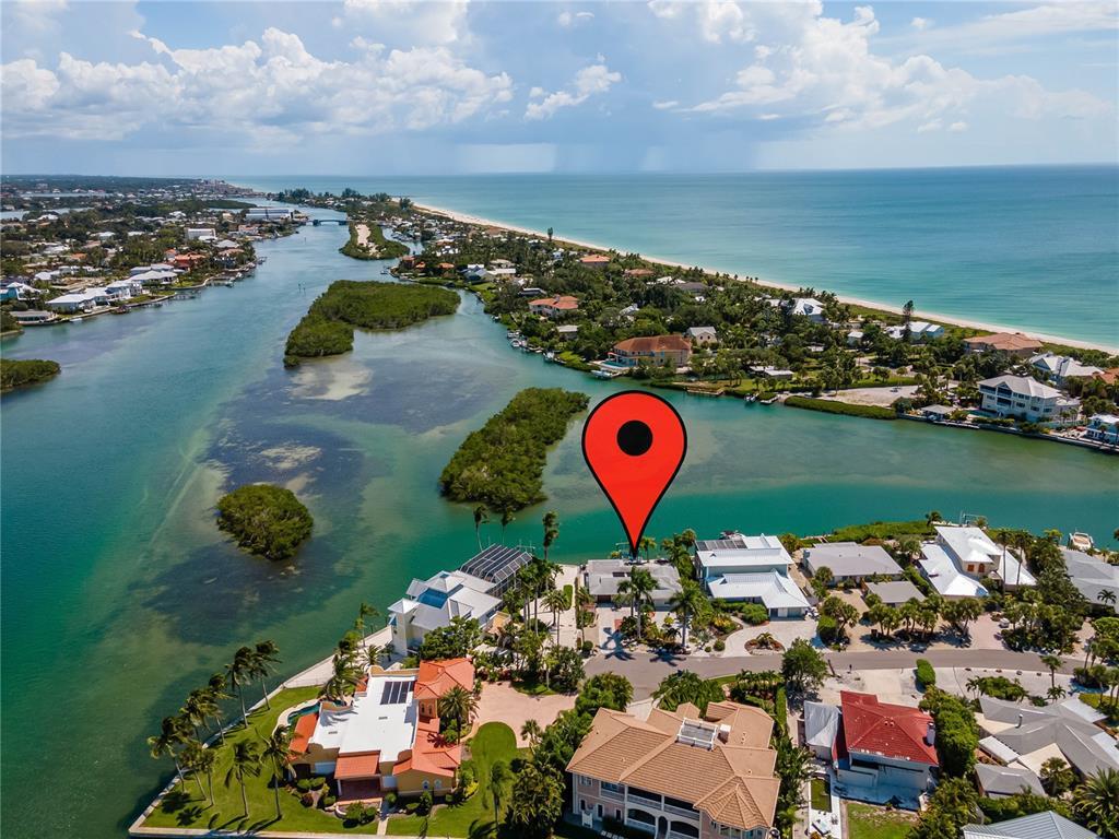 Picture of 922 Casey Cove Drive, Nokomis, FL 34275