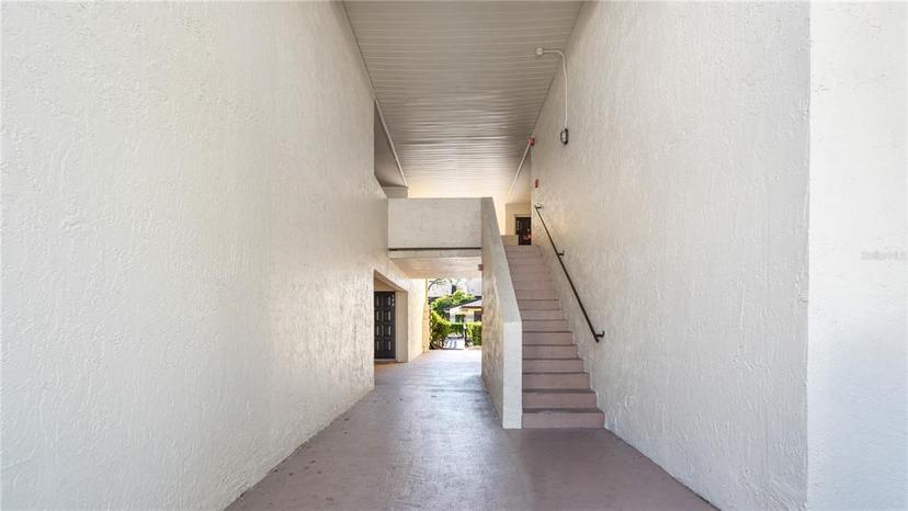 Picture of 6110 Curry Ford Road Unit 219, Orlando FL 32822