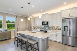 Picture of 20393 Symphony Place, Venice, FL 34293
