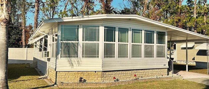 Picture of 2000 E Bay Drive Unit 161, Largo FL 33771
