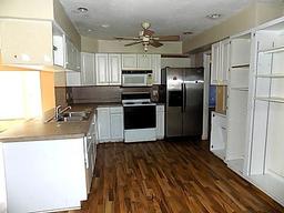 Picture of 4712 Seville Drive, Sarasota, FL 34235