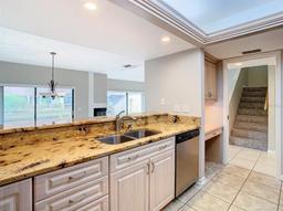 Picture of 3076 Braeloch Circle E Unit 5, Clearwater, FL 33761
