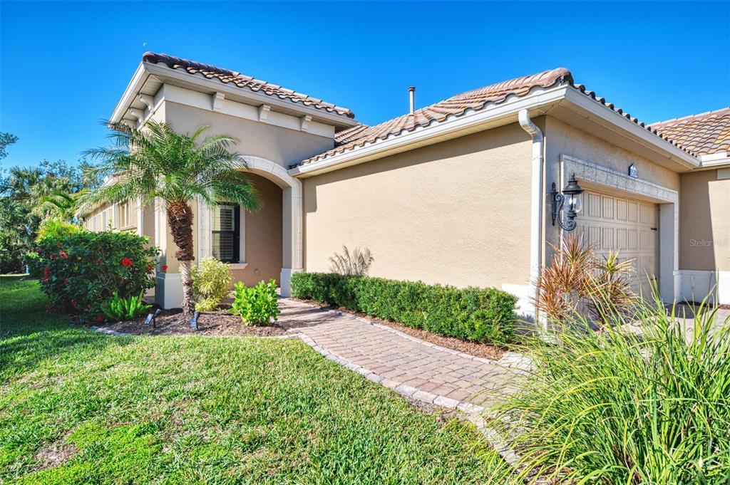 Picture of 11539 Okaloosa Drive, Venice, FL 34293