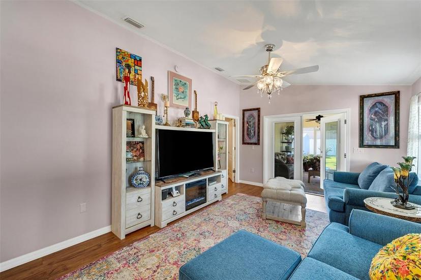 Picture of 585 Purdy Street, Englewood FL 34223