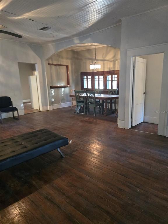 Picture of 1802 E University Avenue, Gainesville FL 32641
