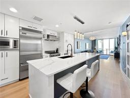 Picture of 1208 E Kennedy Boulevard Unit 923, Tampa, FL 33602