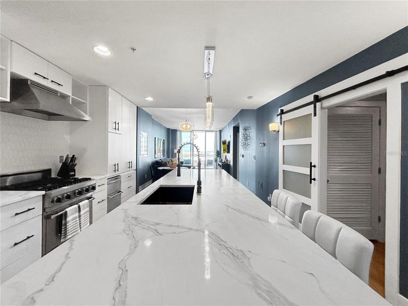 Picture of 1208 E Kennedy Boulevard Unit 923, Tampa FL 33602
