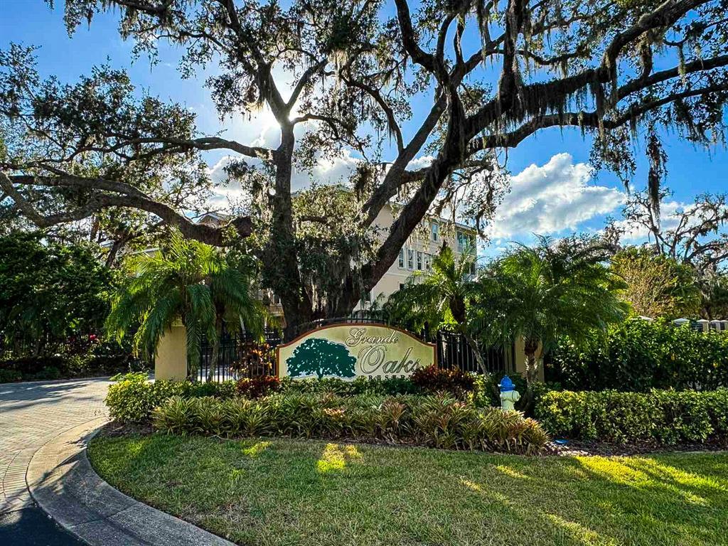 Picture of 5306 Manorwood Drive Unit 2A, Sarasota, FL 34235