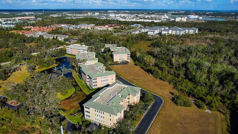 Picture of 5306 Manorwood Drive Unit 2A, Sarasota FL 34235