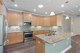 Picture of 2429 Nottingham Greens Drive Unit 118, Sun City Center, FL 33573