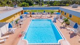Picture of 119 Saint Pierres Way, Apollo Beach, FL 33572