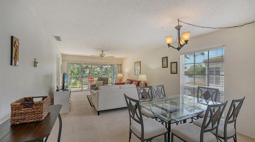 Picture of 5242 Wedgewood Lane Unit 62, Sarasota FL 34235