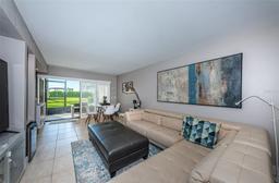 Picture of 6382 Palma Del Mar Boulevard S Unit 123, St Petersburg, FL 33715