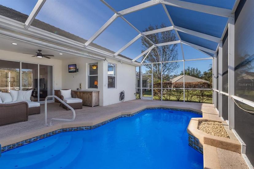 Picture of 12147 Maple Ridge Drive, Parrish FL 34219