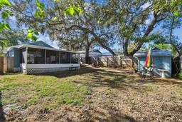 Picture of 605 E Spruce Street, Tarpon Springs, FL 34689