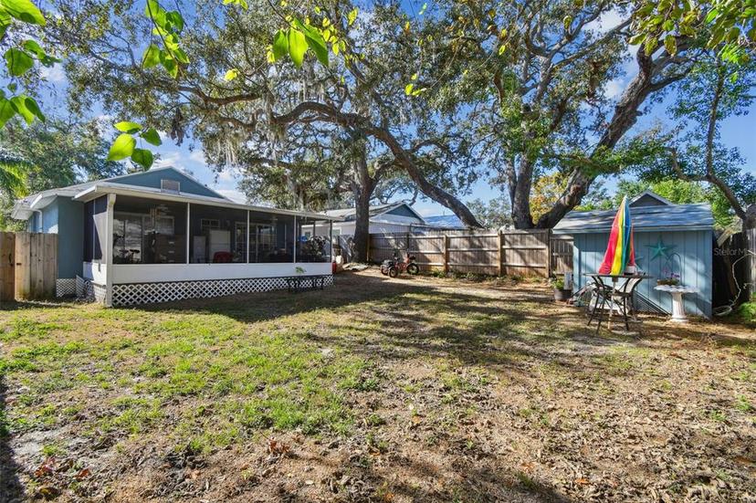 Picture of 605 E Spruce Street, Tarpon Springs FL 34689