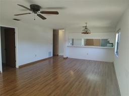 Picture of 515 Leffingwell Avenue Unit 109, Ellenton, FL 34222
