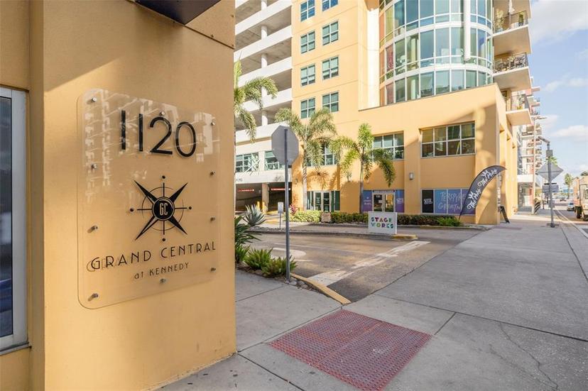 Picture of 1120 E Kennedy Boulevard Unit 1221, Tampa FL 33602