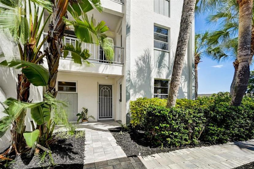 Picture of 4330 Falmouth Drive Unit 108, Longboat Key FL 34228