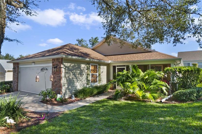 Picture of 24946 Cranes Roost Circle, Leesburg FL 34748